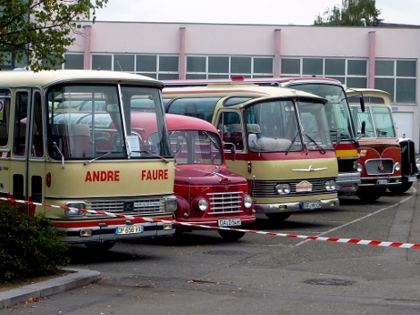 autocars arrire