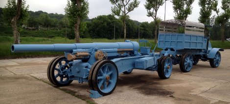 Renault_EG_15 plus son canon vue arrière